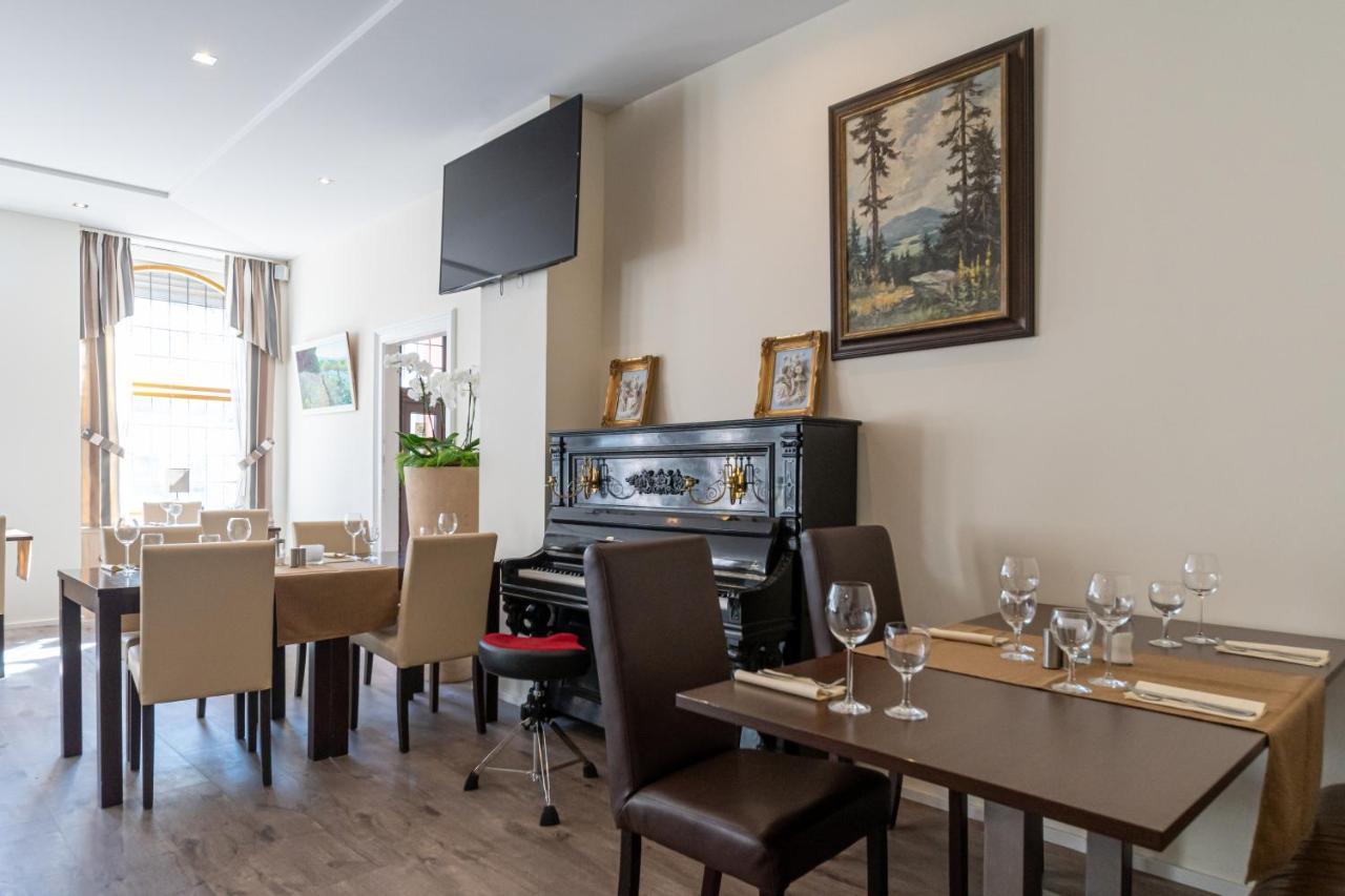 Hotel Mettlacher Hof Екстериор снимка