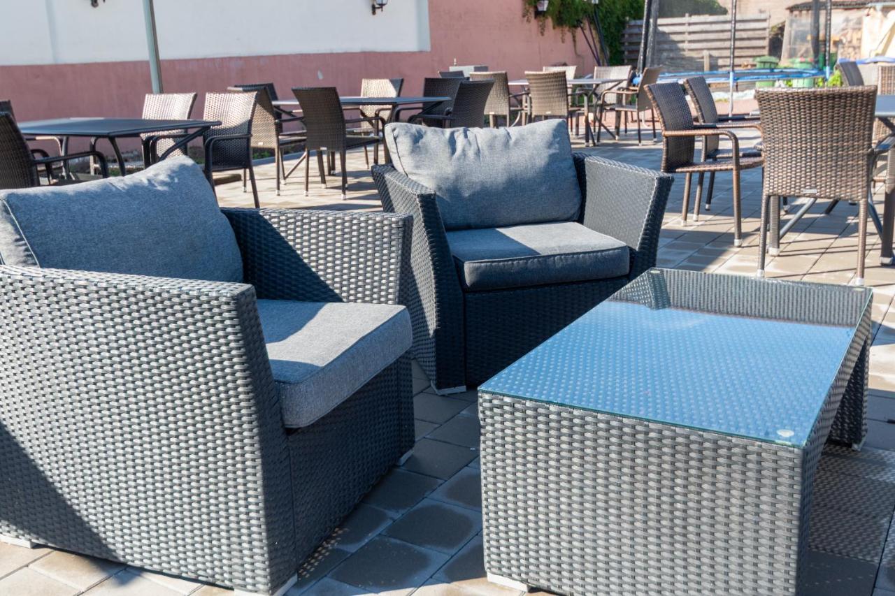 Hotel Mettlacher Hof Екстериор снимка