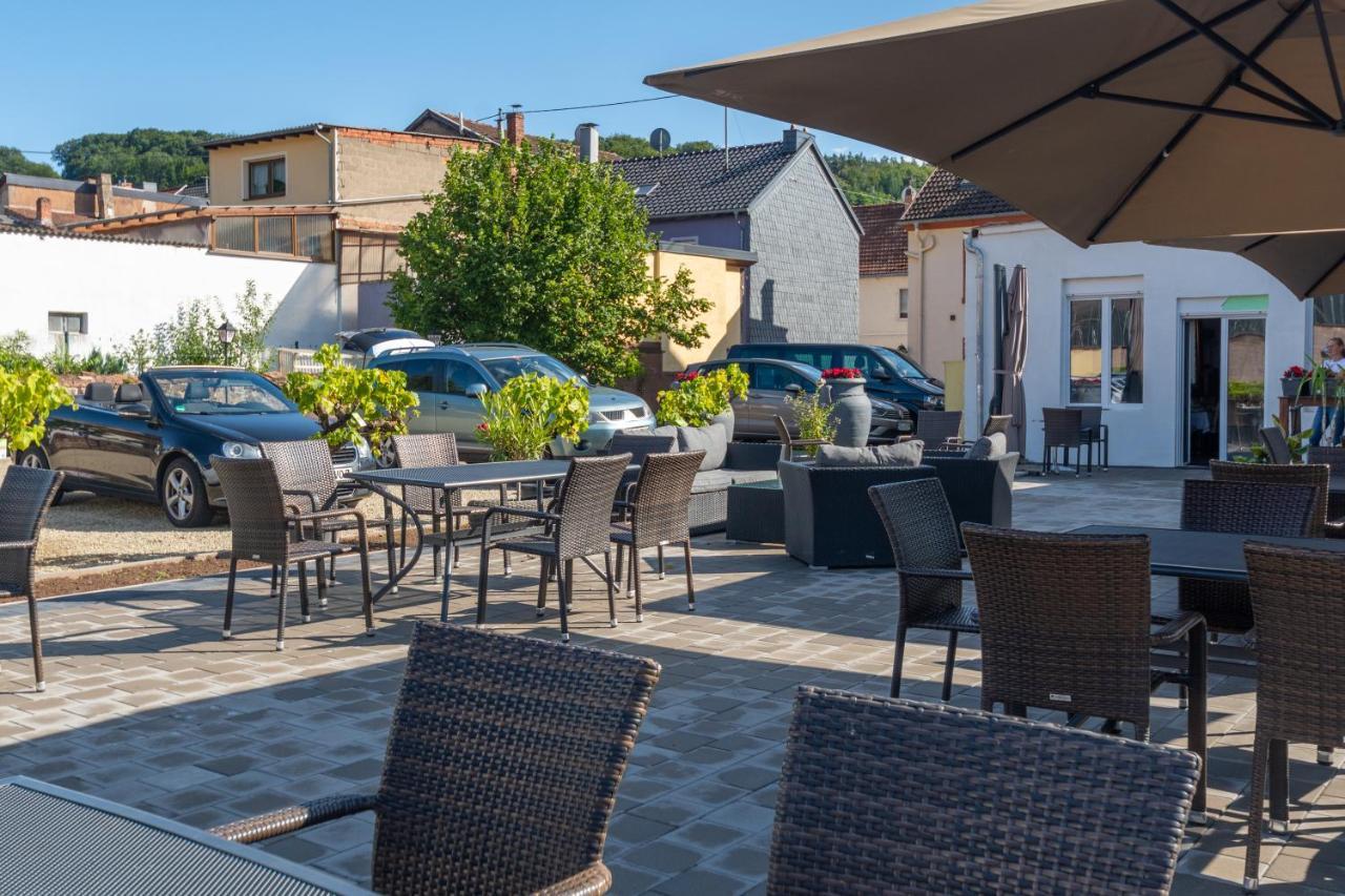 Hotel Mettlacher Hof Екстериор снимка