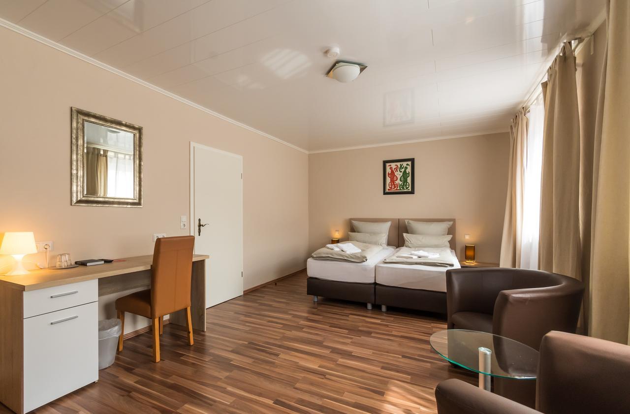 Hotel Mettlacher Hof Екстериор снимка