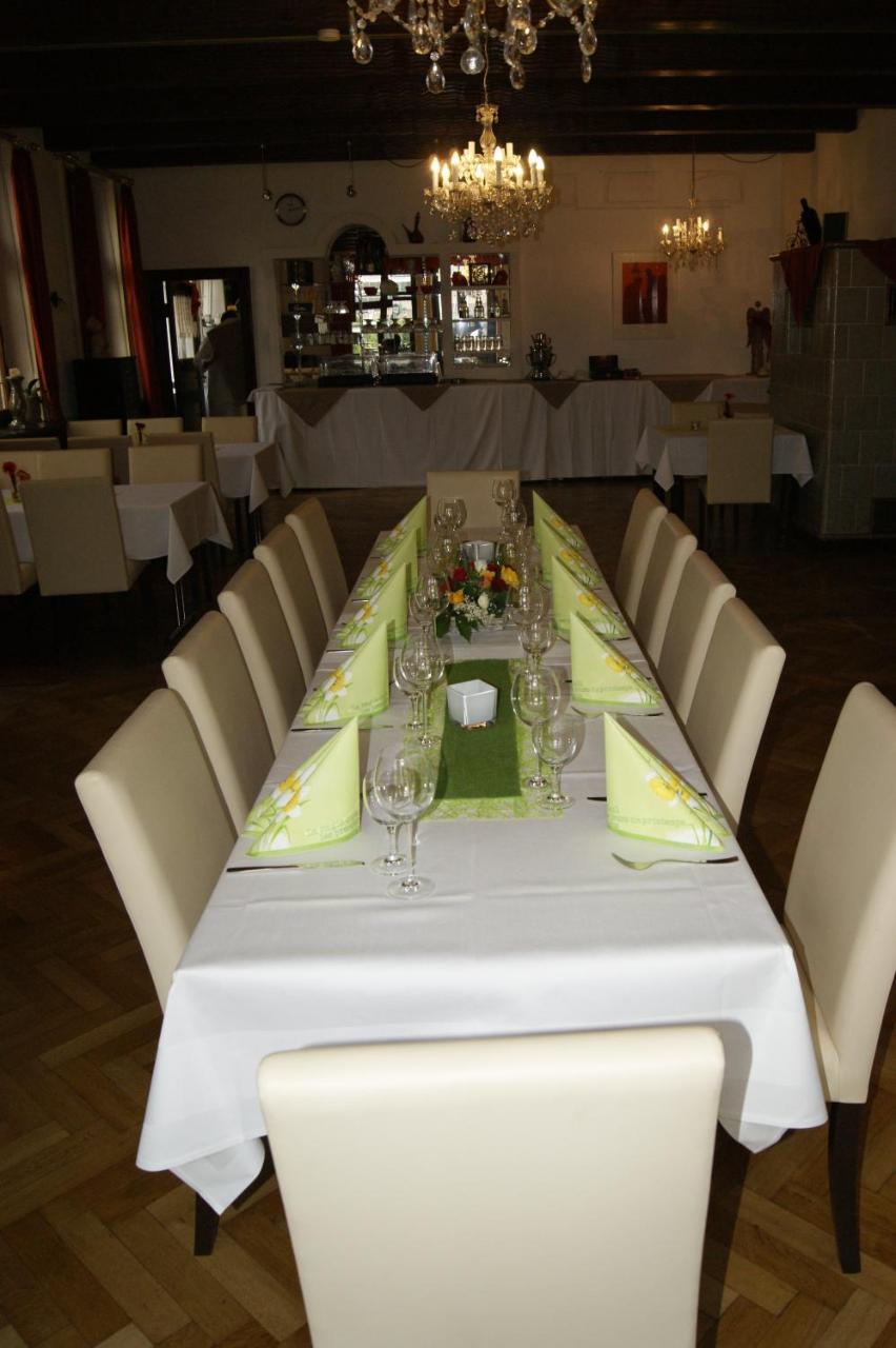 Hotel Mettlacher Hof Екстериор снимка