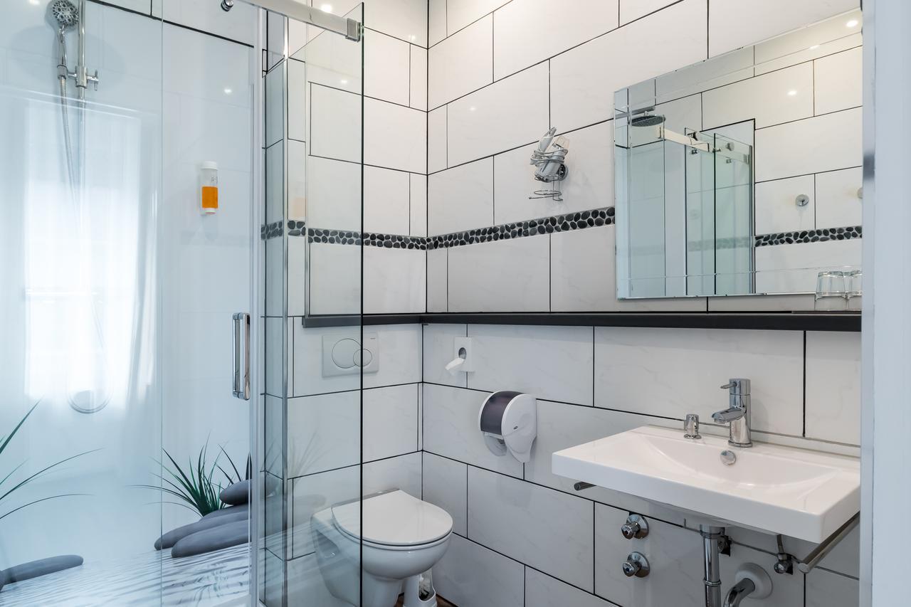 Hotel Mettlacher Hof Екстериор снимка